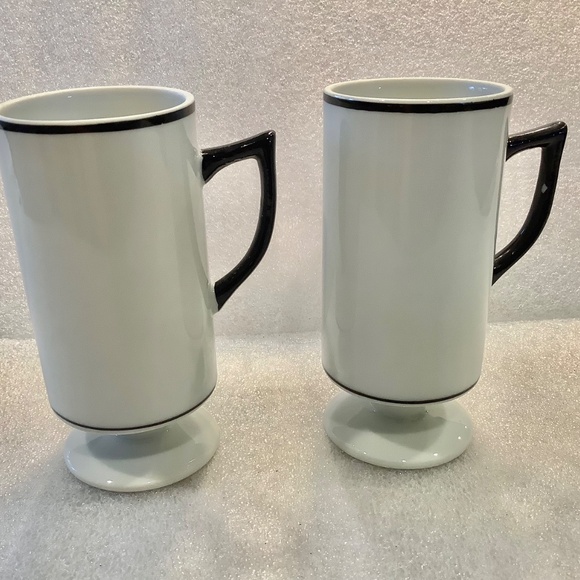 Vintage Capa Negra Espresso Coffee Cup Porcelain Pedestal With Zorro Set of 2 - Picture 3 of 9